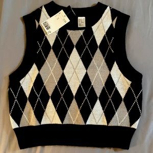 h&m black and white vest